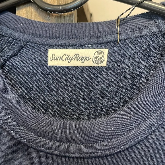 Sun City Rags Ghosted sleeveless sweatshirt - Picture 5 of 10